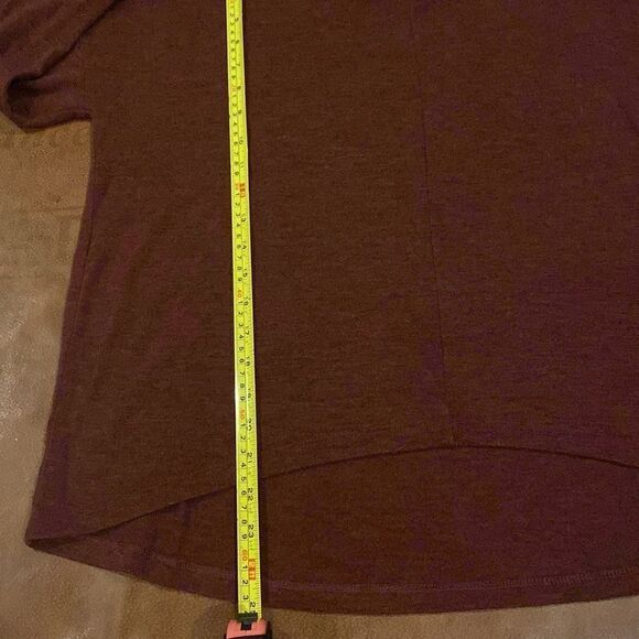 Old Navy Women’s Maroon Sweater Scoop neck Size Medium NWOT - Picture 6 of 6
